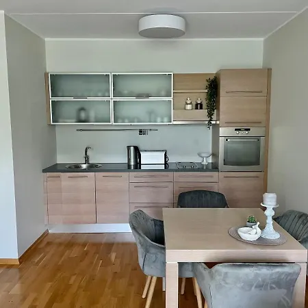 아파트 Kueueni Guest *