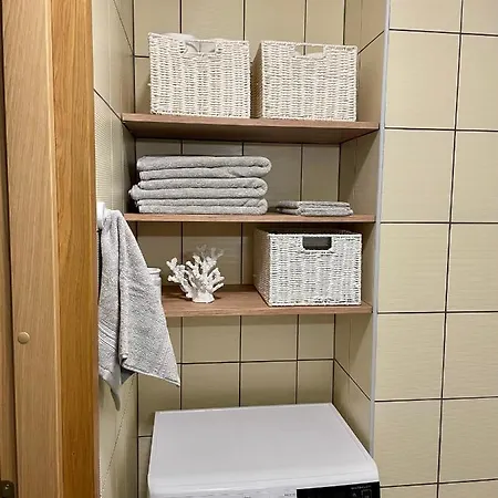 Apartment Kueueni Guest *