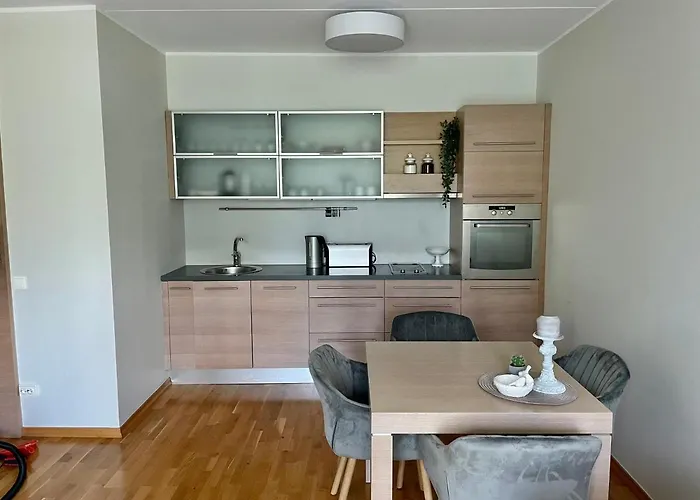 Apartment Kueueni Guest *