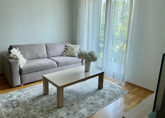 Apartament Kueueni Guest